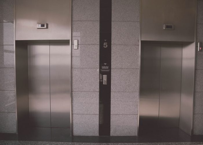 componenti di sicurezza di un ascensore